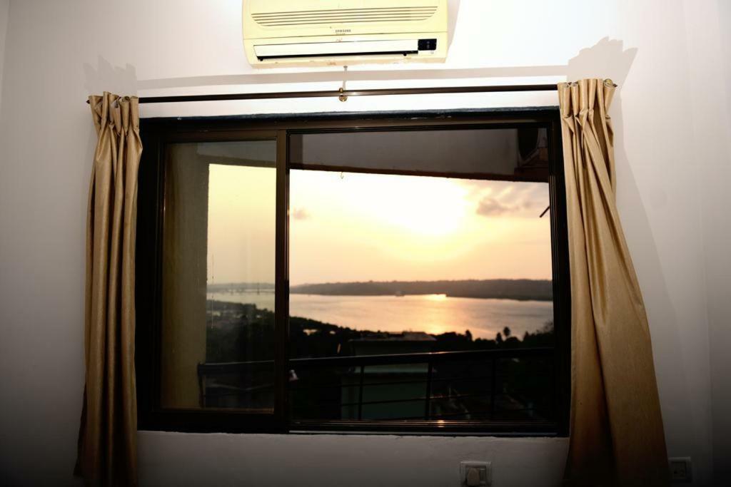 3 Bhk Apartment With River View Panaji Zewnętrze zdjęcie